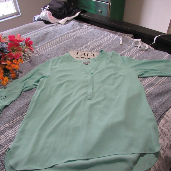 NWT blouse size L - Picture 12 of 12